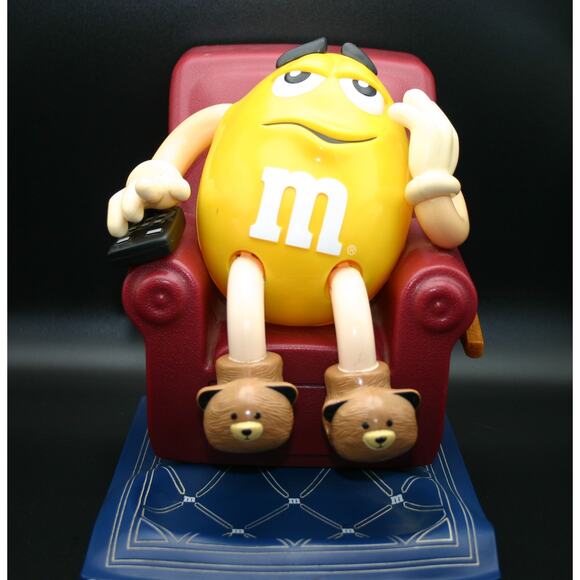 M&M's L-Z-Boy Recliner Candy Dispenser Limited Edition Collectible No Candy - Picture 14 of 14